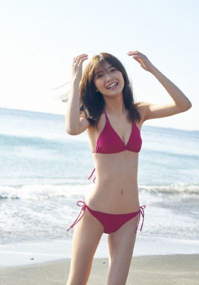 没有穿内裤的女教师在线观看_剧情片影视在线观看